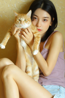 粉衣电梯